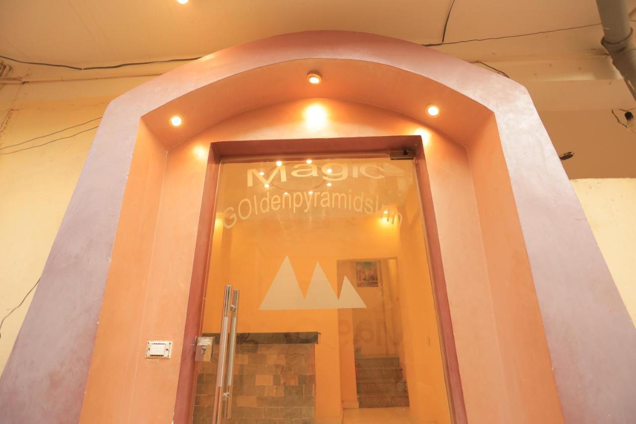 Three Golden Pyramids Bed and Breakfast Caïro Buitenkant foto