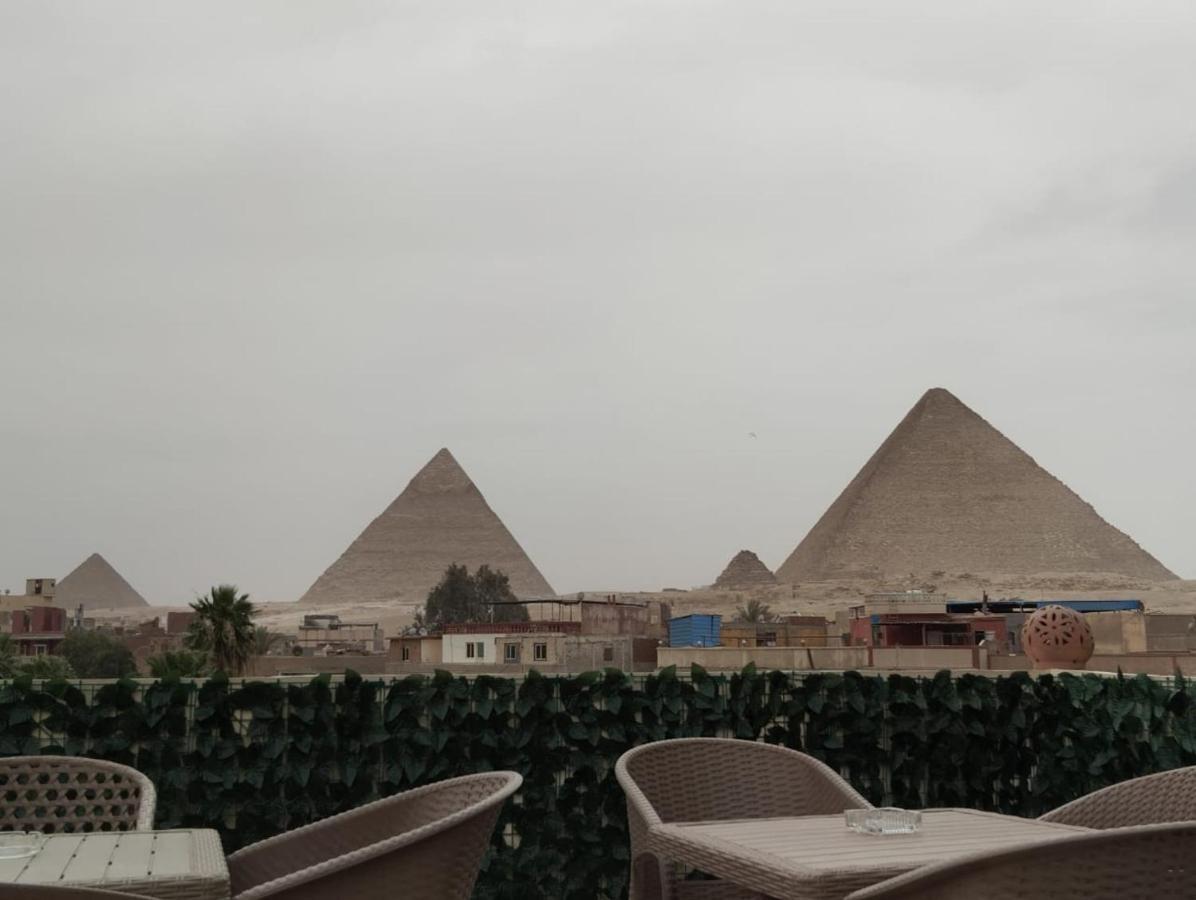 Three Golden Pyramids Bed and Breakfast Caïro Buitenkant foto